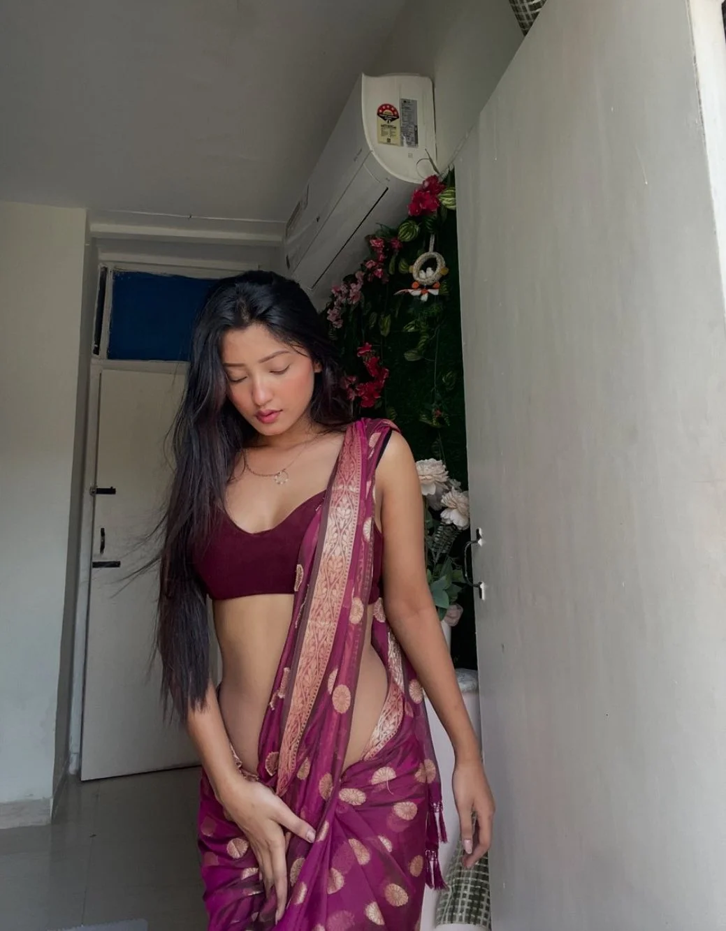 Badgaon Call Girl Service
