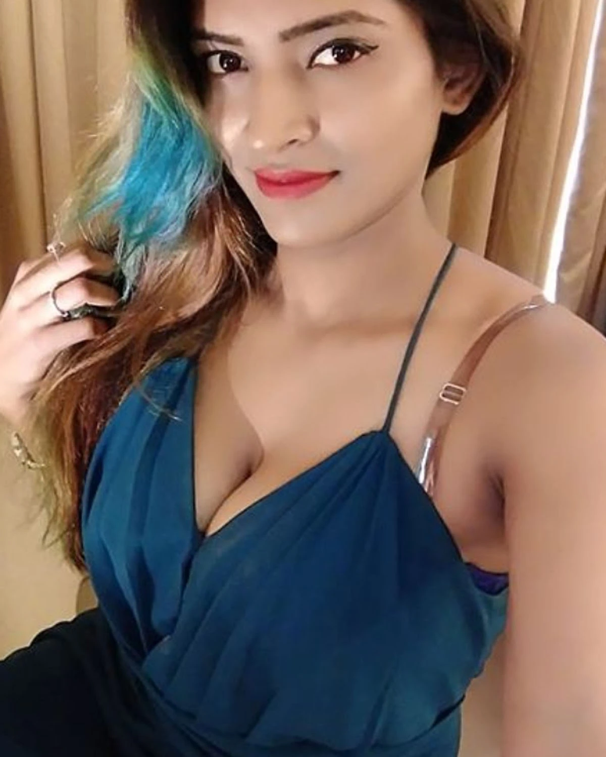 Badgaon Call Girl